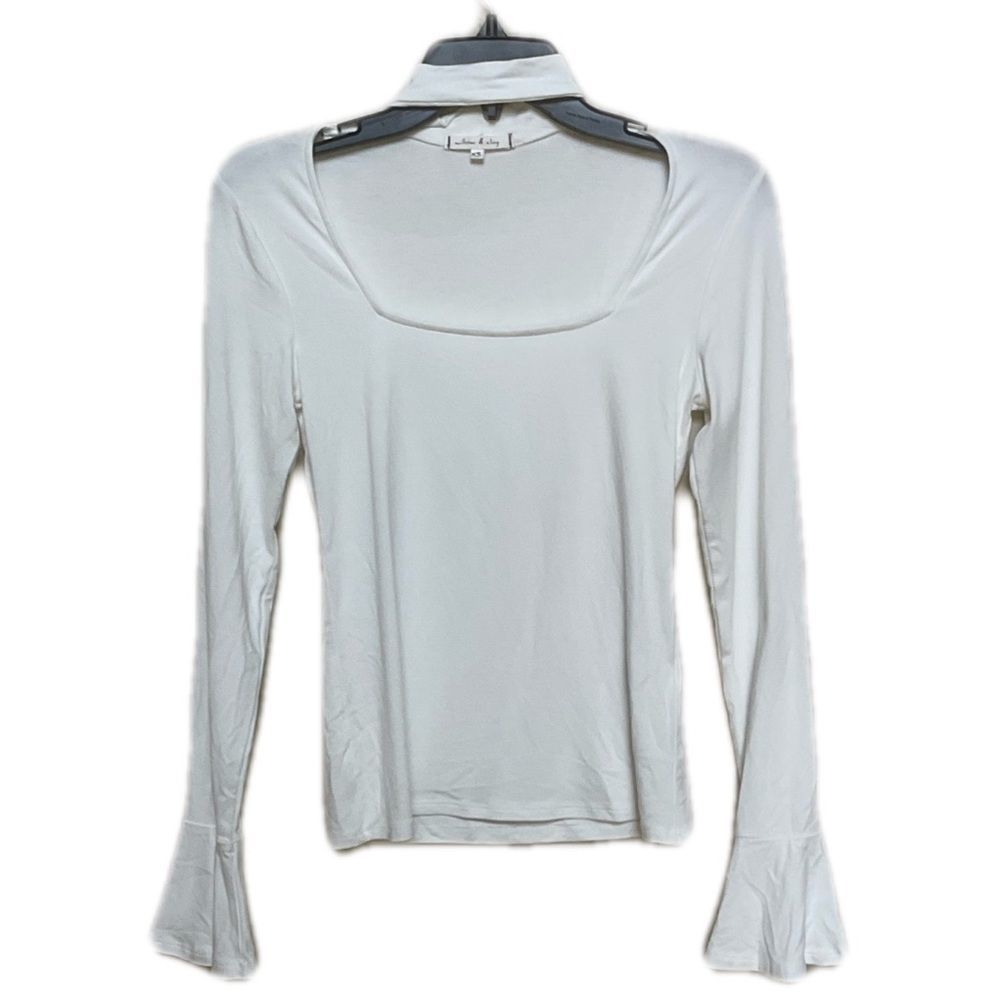 Willow& Clay Cut-Out Mock Neck Top | Off White | Xs